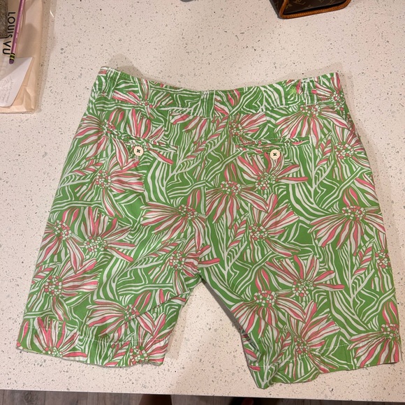 Lilly Pulitzer shorts - Picture 2 of 4